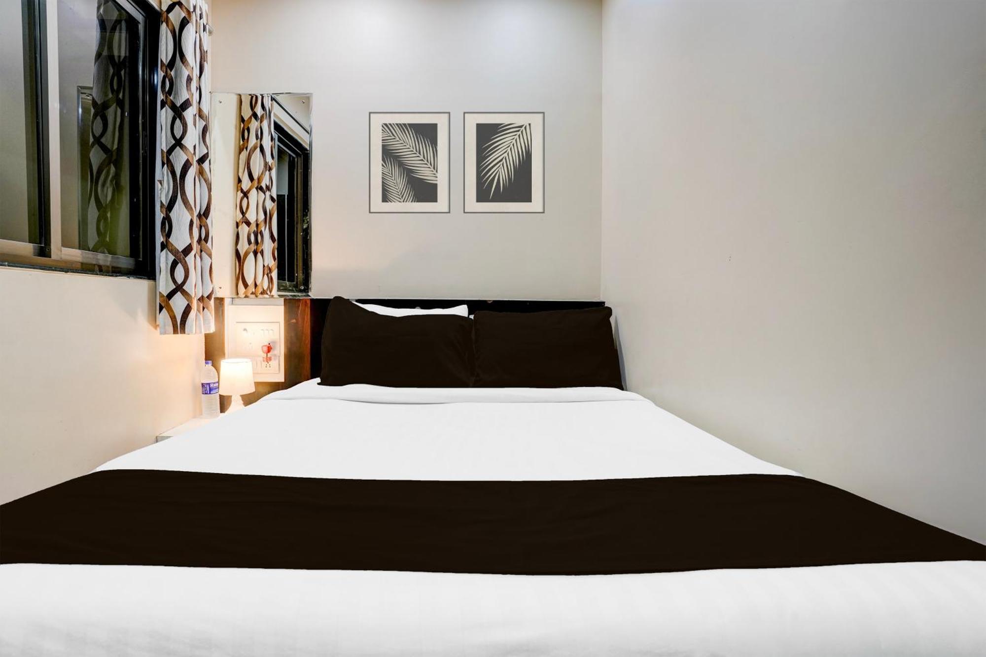 Airport Metro Hotel Мумбаї Екстер'єр фото